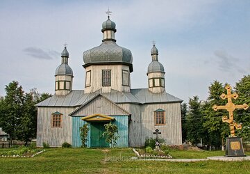 18lebedyn-voskresenska-wood-church-1000x667